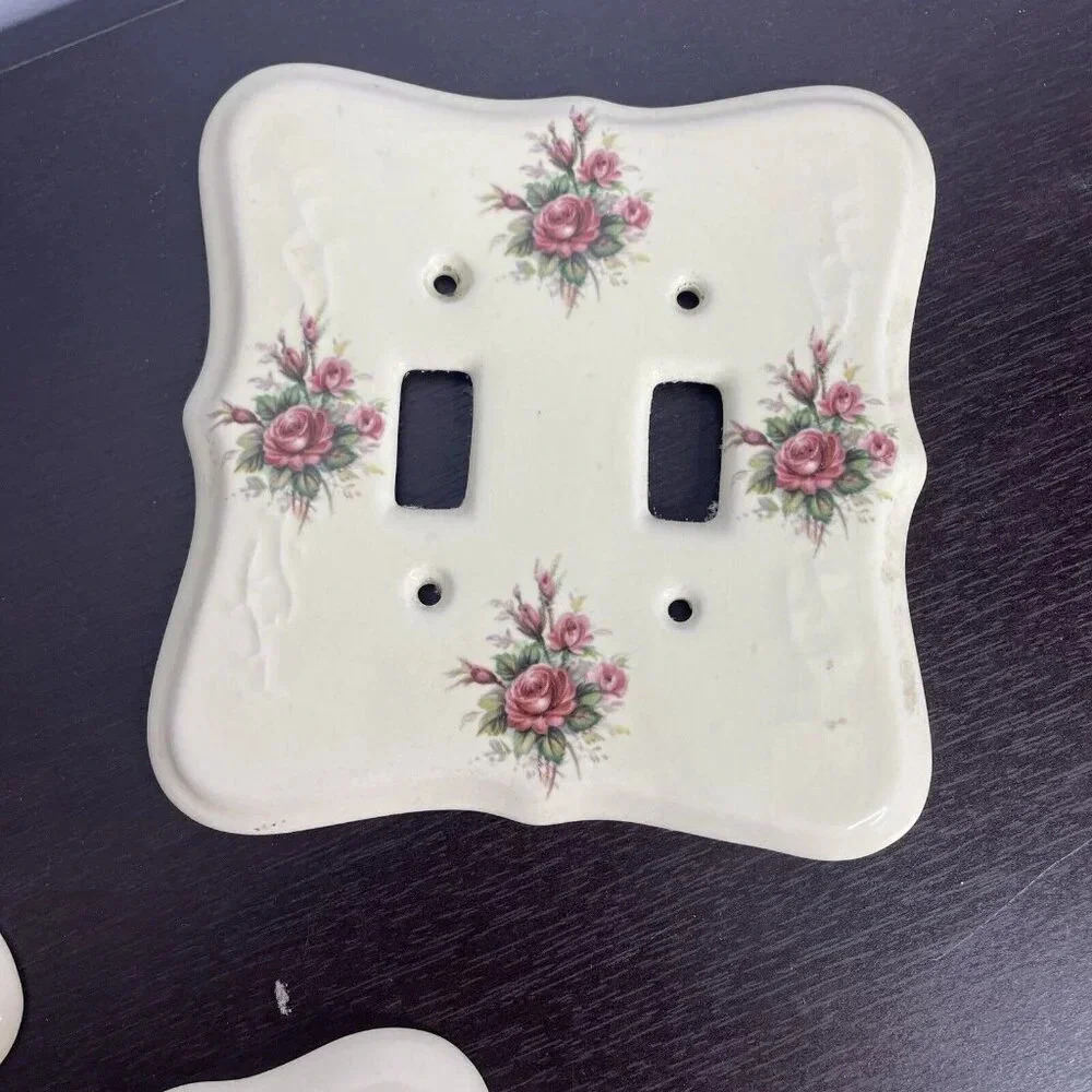 Lot VB Athena Vintage Porcelain Double Light Switch Cover Plate, Outlet, Single - Picture 2 of 7